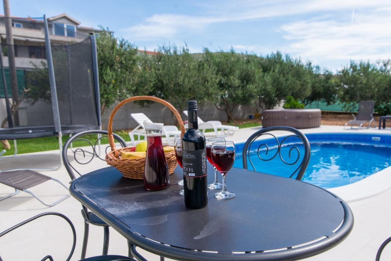Villa Initium,Heated Pool All Season Trogir Zewnętrze zdjęcie