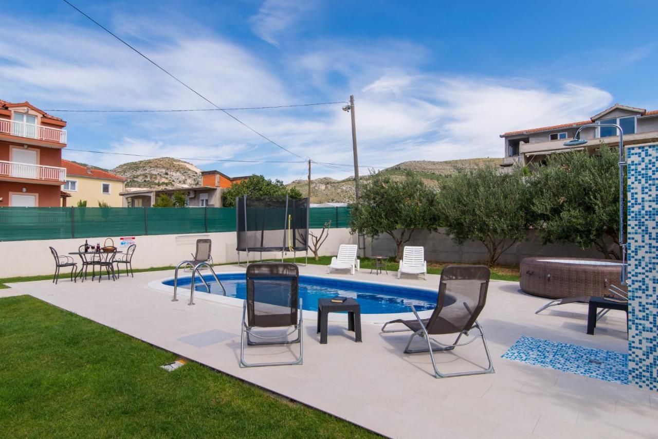 Villa Initium,Heated Pool All Season Trogir Zewnętrze zdjęcie